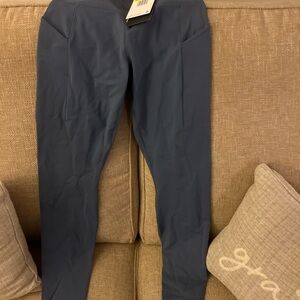 Nike Universe Dri-fit leggings